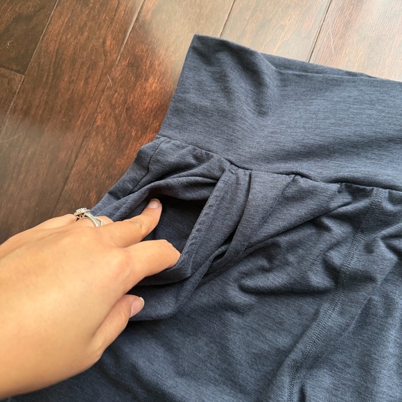 Vuori Lux At Ease Women's Pants Navy Gray Size S Casual Athleisure Lounge Active - Picture 3 of 6